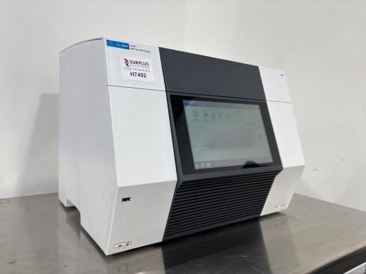 Agilent AriaDx Real-Time PCR System with Integrated Thermal Cycler and Touchscreen Interface-cover