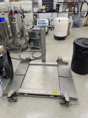 Mettler Toledo Deckmate Floor Centrifuge Model 2888-cover