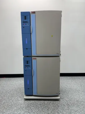 Thermo Scientific Forma Steri-Cult 3307 Double Stack CO2 Incubator for Cell Culture