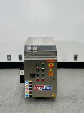 Mokon DT4C09AHC Industrial Temperature Control Unit with 3-Phase 460V Power Supply-cover