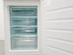 Labcold Sparkfree Labfreezer Model RLVF04202A – Spark-Free Biomedical Freezer for Laboratory Use, 11 of 15