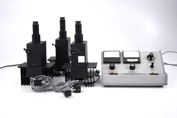 Irvine Optical Dynaphot System Scanning Photomacrographer with Three Lamps