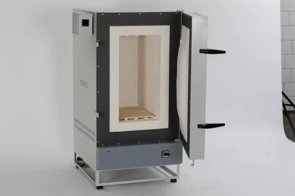 Snol 80/1100 LSF01 Chamber Furnace for Material Testing and Heat Treatment