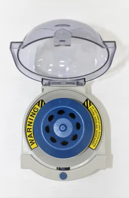 VWR Galaxy Mini Centrifuge C1413, 6000 RPM, 2000 g, with Microtube Adapters