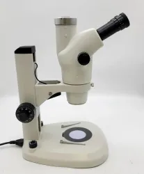 Unitron Z650HR Trinocular High Resolution Zoom Stereo Microscope with LED Incident & Transmitted Focusing Stand, 3 of 4