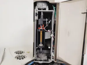 Perkin Elmer Clarus 500 Gas Chromatograph for Advanced Analytical Applications, 4 of 11