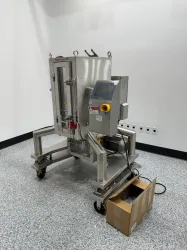 Thermo imPULSE 250 L Single-Use Mixer with Integrated Sensor and Pump Control, 2 of 4