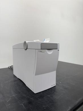 Agilent G2939B 2100 Bioanalyzer Automated Electrophoretic Analyzer for DNA, RNA, and Proteins-cover