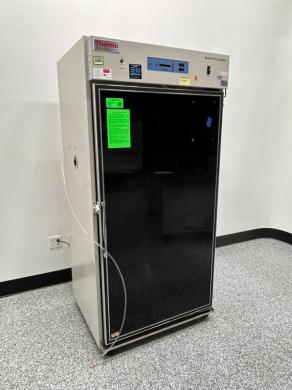 Thermo Reach-In CO2 Incuabtor-cover