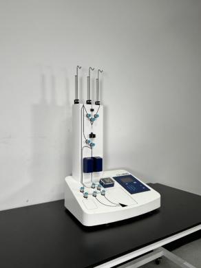 Miltenyi Biotec CliniMACS Plus Instrument-cover