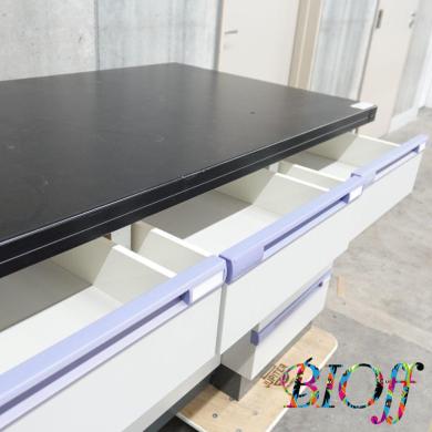 8435・島津/実験台 W180×D75×H80cm | QuestPair