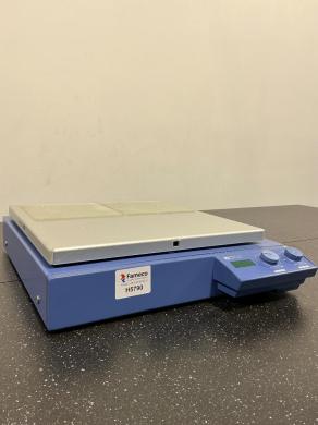 IKA WERKE HS 501 Digital Laboratory Hotplate with Ceramic-Coated Surface-cover