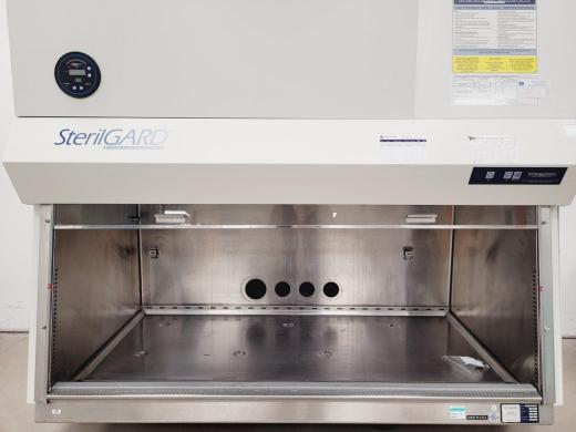 Baker Company SG503HE-BC-INT SterilGARD Class II Biosafety Cabinet Lab-cover