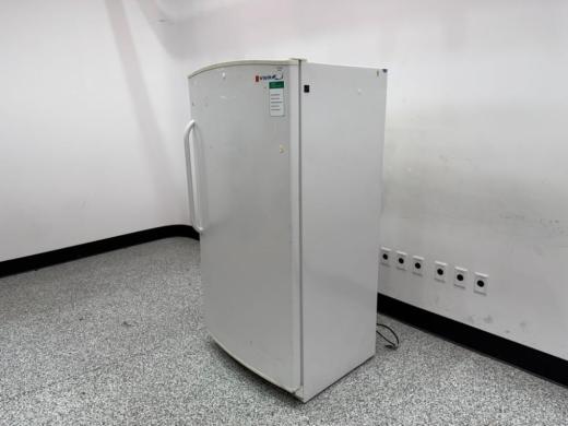 Thermo Fisher Scientific U2020GA15 -20°C Upright Laboratory Freezer-cover