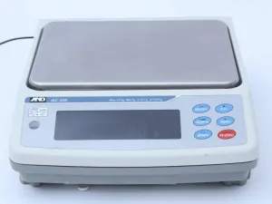 A&D MC-30K Series 2-Place Precision Balance with 31 kg Capacity, 2 of 8