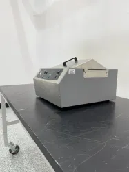 Lab Armor Bead Bath by Sheldon Manufacturing - Temperature-Controlled Heating System, 3 of 7