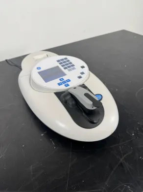 GE NanoVue Plus Spectrophotometer