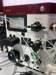 ÄKTA start™ Lab-Scale Protein Purification Chromatography System, 2 of 4