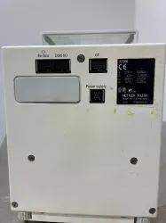 Mettler Toledo AT200 Analytical Balance with Draft Shield and Digital Display, 2 of 3