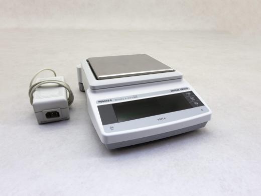Mettler PG5002S Analytical Balance for Precise Laboratory Weighing-cover