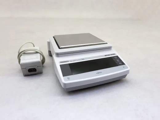 Mettler PG5002S Analytical Balance for Precise Laboratory Weighing