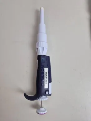 Gilson PIPETMAN P5000 500-5000 µL Single Channel Pipette, Purple