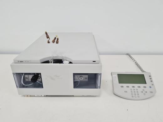 Agilent 1100 Series G1312A Bin Pump with Controller-cover
