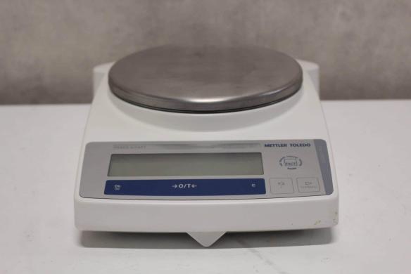 Mettler Toledo PB602-S Precision Balance-cover