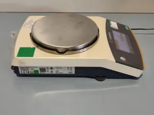 Sartorius Quintix 1102 1CFR Precision Balance 1100g / 0.01g, 3 of 11