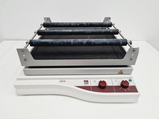 GFL 3016 Benchtop Orbital Shaker for Laboratory Sample Agitation-cover