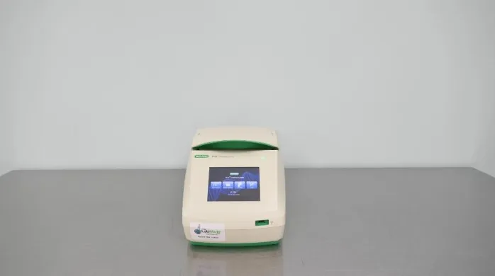 Bio-Rad T100 Benchtop Thermal Cycler with Gradient PCR Capability