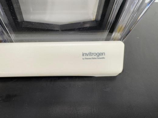 Invitrogen Mini Gel Tank for Horizontal Gel Electrophoresis-cover