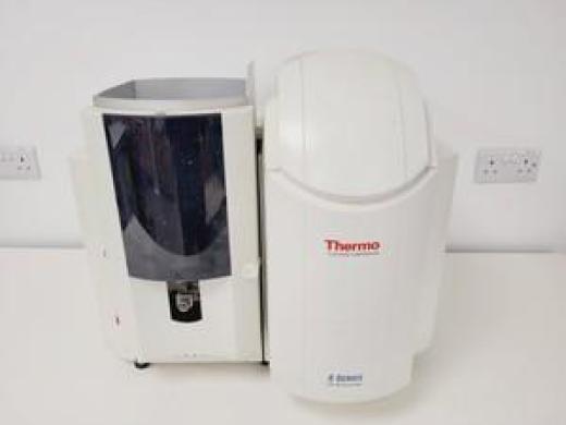 Thermo S4 S Series AA Spectrometer System, with VP 100 and ASX-520-cover