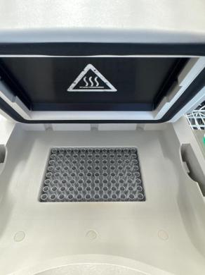 Bio-Rad T100 Thermal Cycler for Precise PCR with 96-Well Plate Compatibility-cover