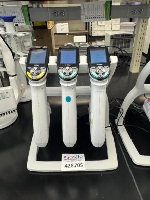 Thermo Fisher Scientific E1-ClipTip Multichannel Electronic Pipettes (Set of 3) with Charging Stand-cover