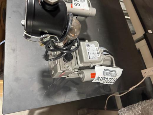 Becker VT4.8 Single-Stage Rotary Vane Vacuum Pump for Laboratory Applications-cover