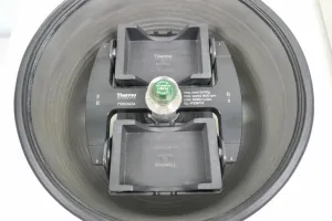 Thermo Scientific Sorvall ST16R Refrigerated Benchtop Centrifuge with Auto-Lock Rotor and SMARTSpin, 5 of 13