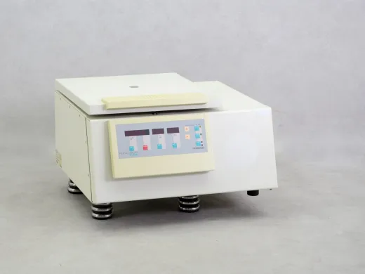 Heraeus LaboFuge 400R Refrigerated Centrifuge