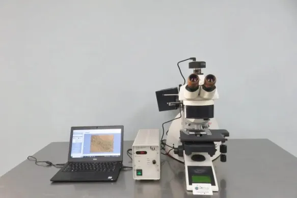 Leica DM4000M Modular Upright Fluorescence Microscope with Mechanized Stage
