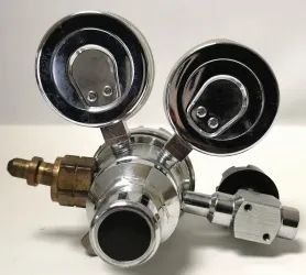 Liquid Air 2123381-590 Stainless-Steel Air Regulator (CGA 590), 5 of 6