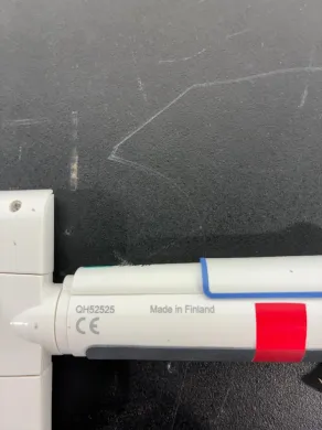 Thermo Fisher Scientific FinnPipette F1 Precision Manual Pipette Set of 2