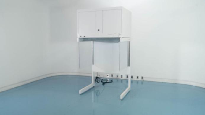 Clean Air Products CAP412 Vertical Flow Open Base Clean Bench for Contamination-Controlled Environments-cover