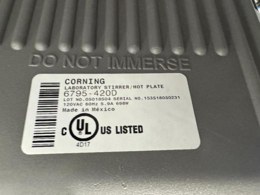 Corning PC-420D Digital Hotplate Stirrer with Temperature Display and Manual Controls-cover