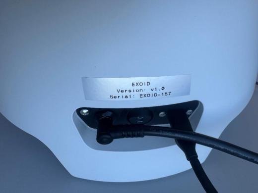 Izon Science Exoid Benchtop Nanoparticle Analyzer v1.0 with Illuminated Status Ring-cover