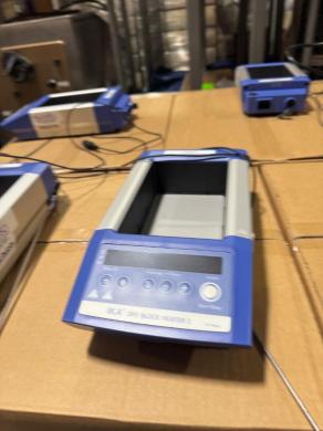 IKA Dry Block Heater 2 DBH 2 S001 with Digital Temperature Control-cover