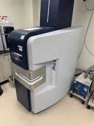 Bruker timsTOF Pro 2 Trapped Ion Mobility Mass Spectrometer with Elute UHPLC System, 5 of 15
