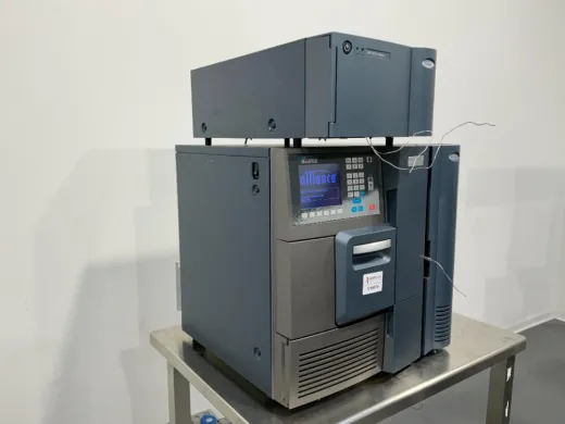 Waters Alliance e2695 with 2489 UV/Visible detector HPLC