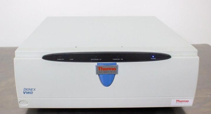 Thermo Dionex ICS Series Variable Wavelength Detector 190–900 nm, 100–240 V-cover