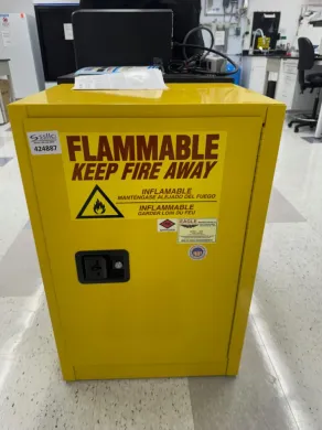 Eagle Model 1925 12-Gallon Flammable Liquid Storage Cabinet