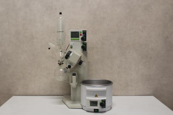 Büchi R-210 Rotary Evaporator with Vacuum Controller and Water Bath System-cover